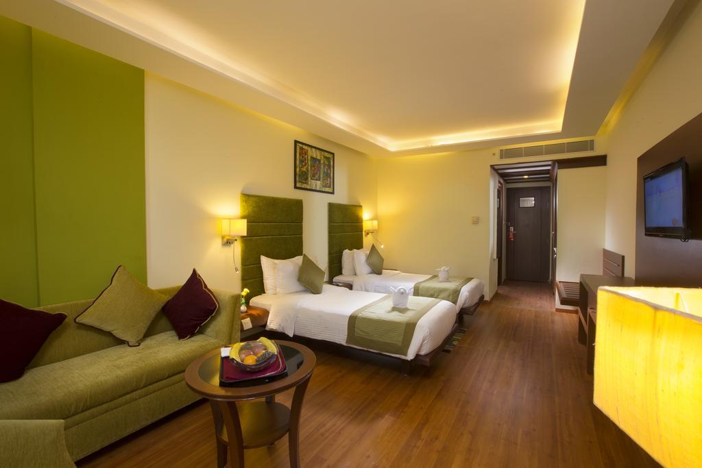 Hotel Atithi Puducherry Exterior foto