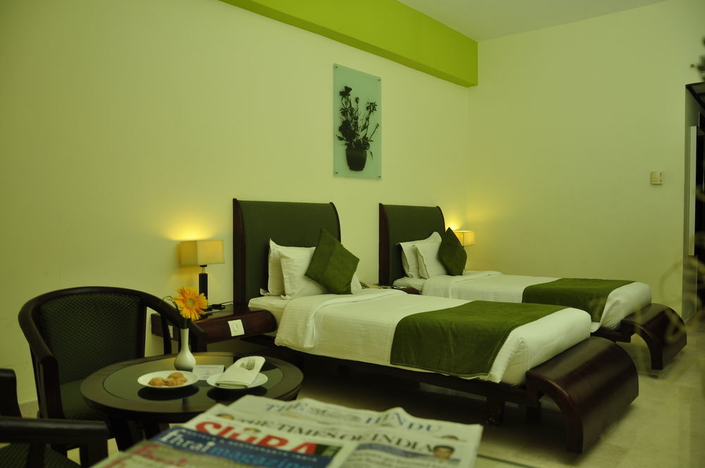 Hotel Atithi Puducherry Exterior foto